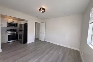 904 4th St, West Palm Beach, FL 33401 - Photo 6