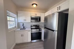 904 4th St, West Palm Beach, FL 33401 - Photo 4