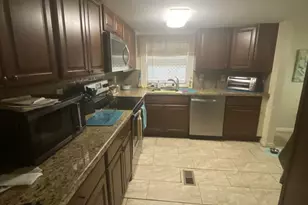 402 NW Nw 50th Ct NW, Pompano Beach, FL 33064 - Photo 12