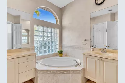 6419 Stonehurst Circle, Lake Worth, FL 33467 - Photo 58