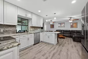 13174 174th Ct N, Jupiter, FL 33478 - Photo 6