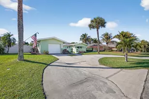 3646 Cypress St, Palm Beach Gardens, FL 33410 - Photo 8