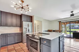 8336 SE Palm St, Hobe Sound, FL 33455 - Photo 10