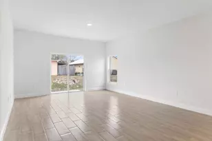 1635 19th Ave SW, Vero Beach, FL 32962 - Photo 6