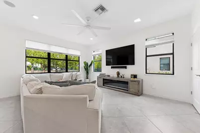 8289 Cadre Noir Road, Lake Worth, FL 33467 - Photo 8