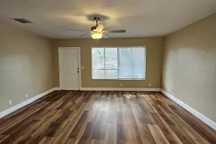 4787 Orleans Ct, West Palm Beach, FL 33415 - Photo 4