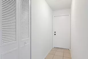 450 SW 2nd Ave, Boca Raton, FL 33432 - Photo 4