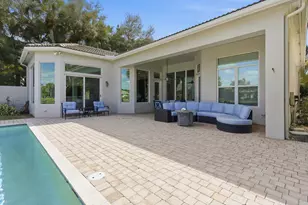 102 Tranquilla Dr, Palm Beach Gardens, FL 33418 - Photo 10