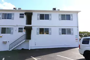 302 Lake Osborne Dr, Lake Worth Beach, FL 33461 - Photo 2