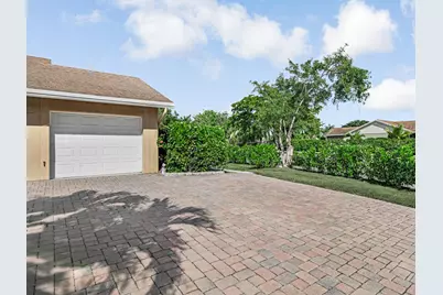 6255 Timberlakes Way, Delray Beach, FL 33484 - Photo 4