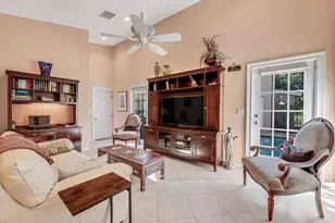 6255 Timberlakes Way, Delray Beach, FL 33484 - Photo 10