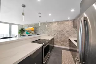 2881 NE 33rd Ct, Fort Lauderdale, FL 33306 - Photo 8