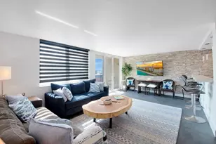 2881 NE 33rd Ct, Fort Lauderdale, FL 33306 - Photo 4