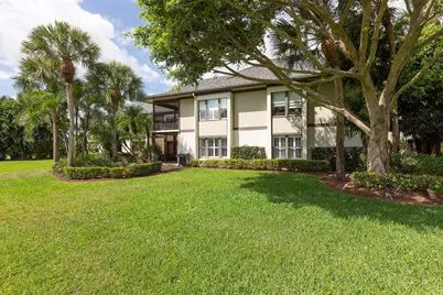 13254 Polo Club Road #C104, Wellington, FL 33414 - Photo 2