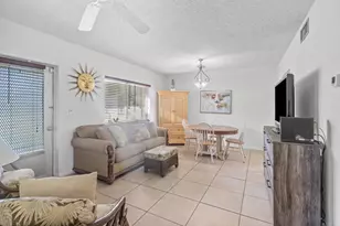 262 SE 9th Ave, Deerfield Beach, FL 33441 - Photo 14