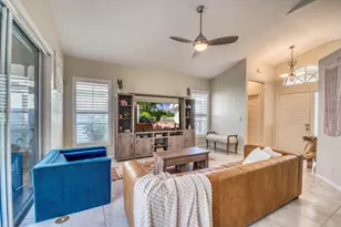 2767 S Clearbrook Circle, Delray Beach, FL 33445 - Photo 6