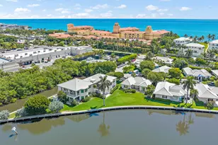 209 Evans Ln, Manalapan, FL 33462 - Photo 10