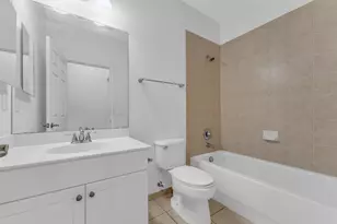 6077 Grand Cypress Cir W, Coconut Creek, FL 33073 - Photo 18