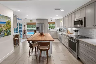 304 SE 4th Ave, Delray Beach, FL 33483 - Photo 6