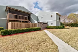 1136 Breezy Way, Sebastian, FL 32958 - Photo 4