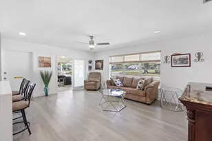 1022 Circle Dr, Delray Beach, FL 33445 - Photo 4