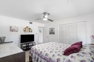 1022 Circle Dr, Delray Beach, FL 33445 - Photo 16