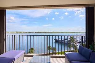 124 Lakeshore Dr, North Palm Beach, FL 33408 - Photo 4