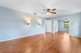 4060 Birchwood Dr, Boca Raton, FL 33487 - Photo 18