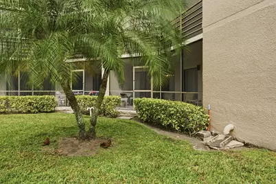 5701 Camino Del Sol #106, Boca Raton, FL 33433 - Photo 8