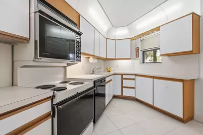 5701 Camino Del Sol #106, Boca Raton, FL 33433 - Photo 18