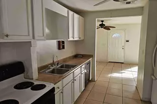 1375 26th Ave SW, Vero Beach, FL 32962 - Photo 6