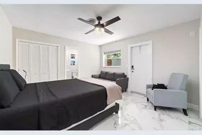 1479 SE 4th Avenue, Deerfield Beach, FL 33441 - Photo 10