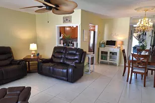 305 Andover L, West Palm Beach, FL 33417 - Photo 2