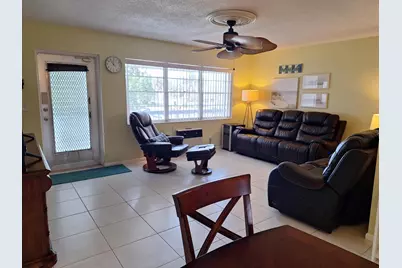 305 Andover L, West Palm Beach, FL 33417 - Photo 10