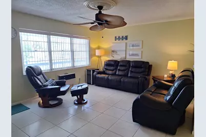 305 Andover L, West Palm Beach, FL 33417 - Photo 4