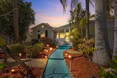 411 S Palmway, Lake Worth Beach, FL 33460 - Photo 2