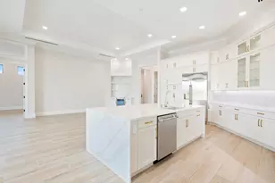 109 SE Via Verona, Port Saint Lucie, FL 34984 - Photo 14