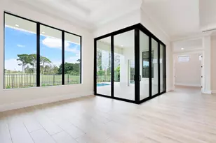 109 SE Via Verona, Port Saint Lucie, FL 34984 - Photo 12