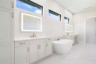 109 SE Via Verona, Port Saint Lucie, FL 34984 - Photo 28