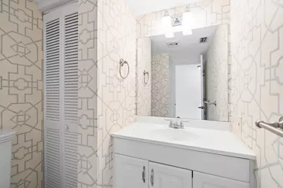 800 Jeffery Street #208, Boca Raton, FL 33487 - Photo 10