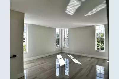 3960 Oaks Clubhouse Dr Drive #401, Pompano Beach, FL 33069 - Photo 10