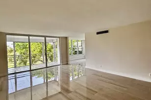 3960 Oaks Clubhouse Dr Dr, Pompano Beach, FL 33069 - Photo 2
