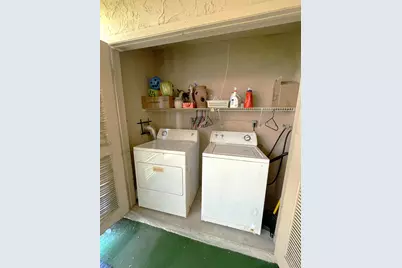 229 Lake Meryl Drive, West Palm Beach, FL 33411 - Photo 16