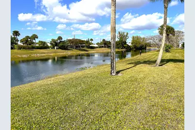 229 Lake Meryl Drive, West Palm Beach, FL 33411 - Photo 16