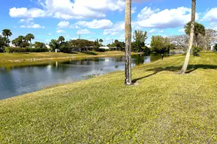 229 Lake Meryl Dr, West Palm Beach, FL 33411 - Photo 16