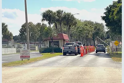 229 Lake Meryl Drive, West Palm Beach, FL 33411 - Photo 36