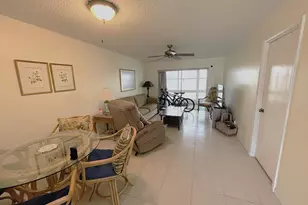 229 Lake Meryl Dr, West Palm Beach, FL 33411 - Photo 6