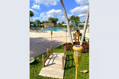 229 Lake Meryl Drive, West Palm Beach, FL 33411 - Photo 32