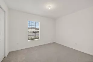 748 Carlyle Wy, Fort Pierce, FL 34947 - Photo 22