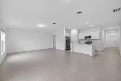 748 Carlyle Way, Fort Pierce, FL 34947 - Photo 4